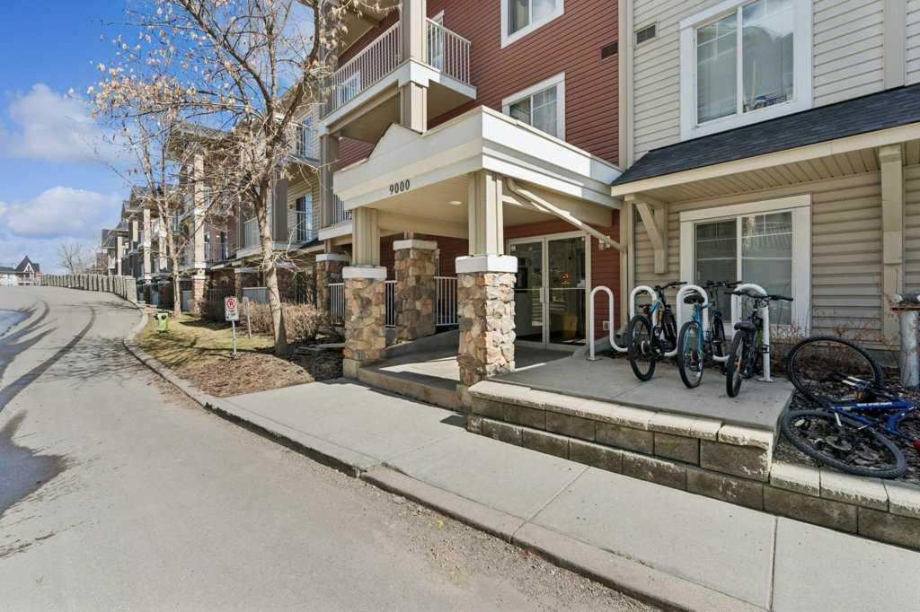 Picture of 9216, 70 Panamount Drive NW, Calgary Real Estate Listing