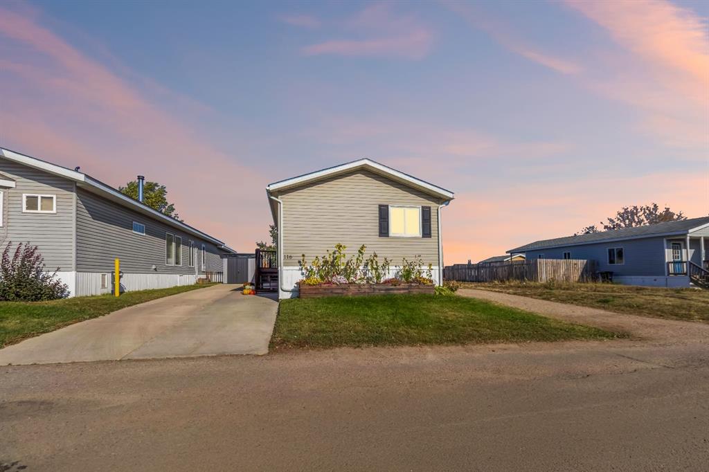 Picture of 116 Greenwood Place , Fort McMurray Real Estate Listing
