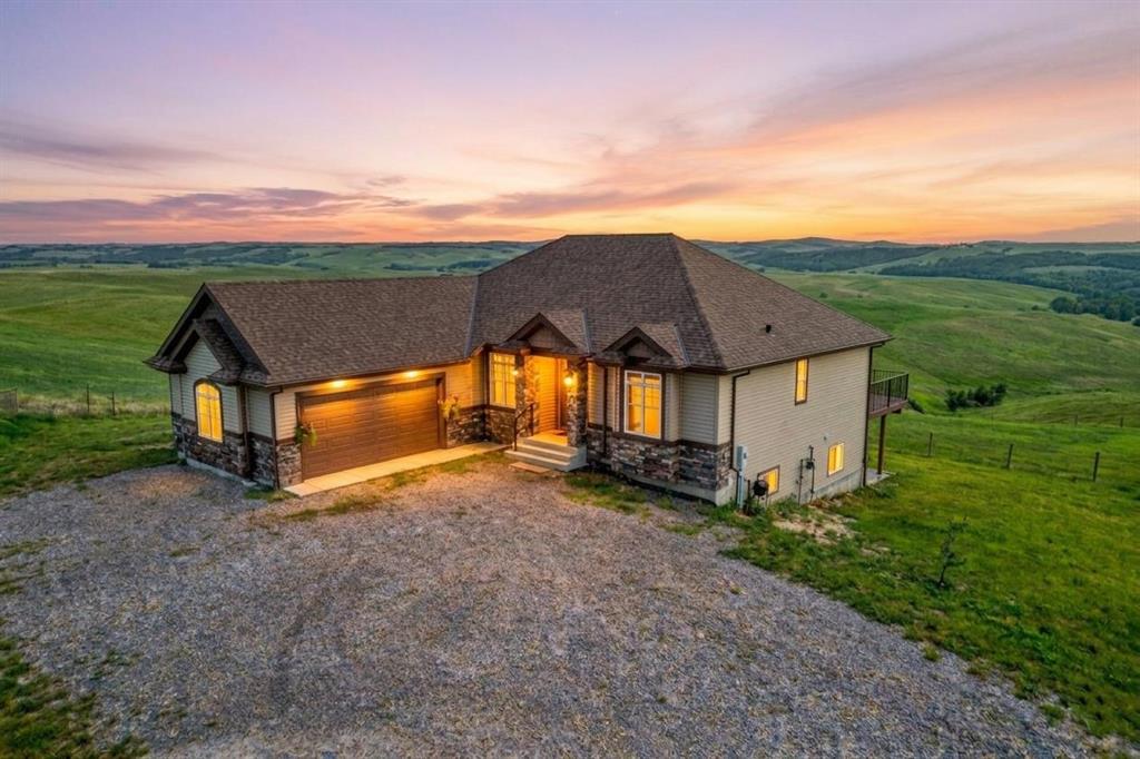 Picture of 196096 144 Street W, Rural Foothills County Real Estate Listing