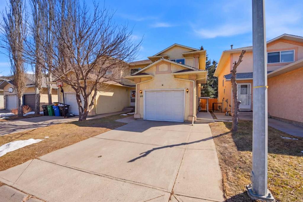 Picture of 80 Martinglen Way NE, Calgary Real Estate Listing