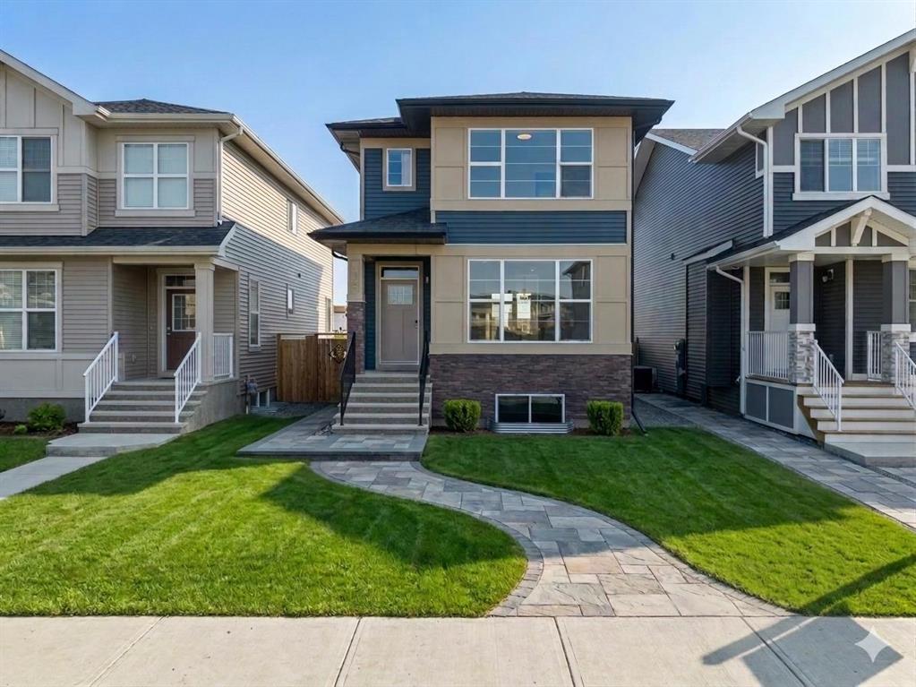 Picture of 659 Chelsea Pier Run , Chestermere Real Estate Listing