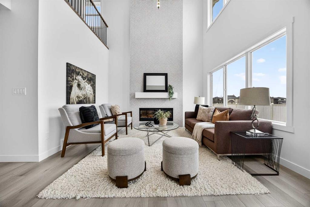 Picture of 214 Bayview Park SW, Airdrie Real Estate Listing