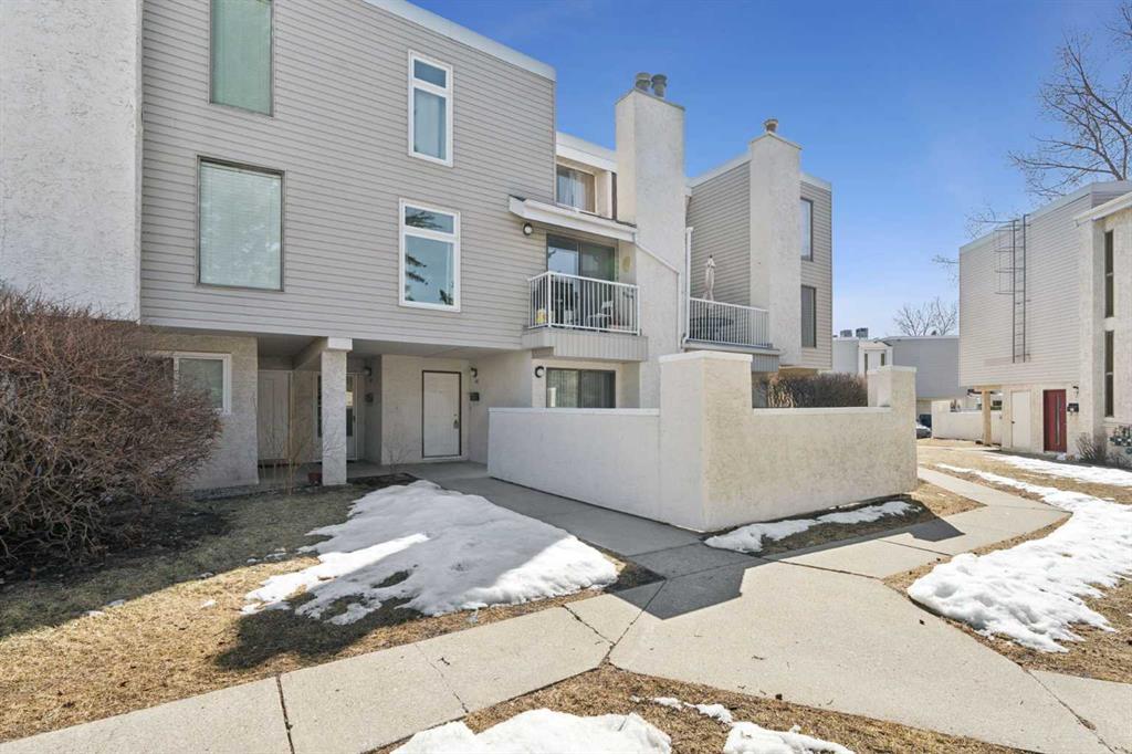 Picture of 1411, 3500 Varsity Drive NW, Calgary Real Estate Listing