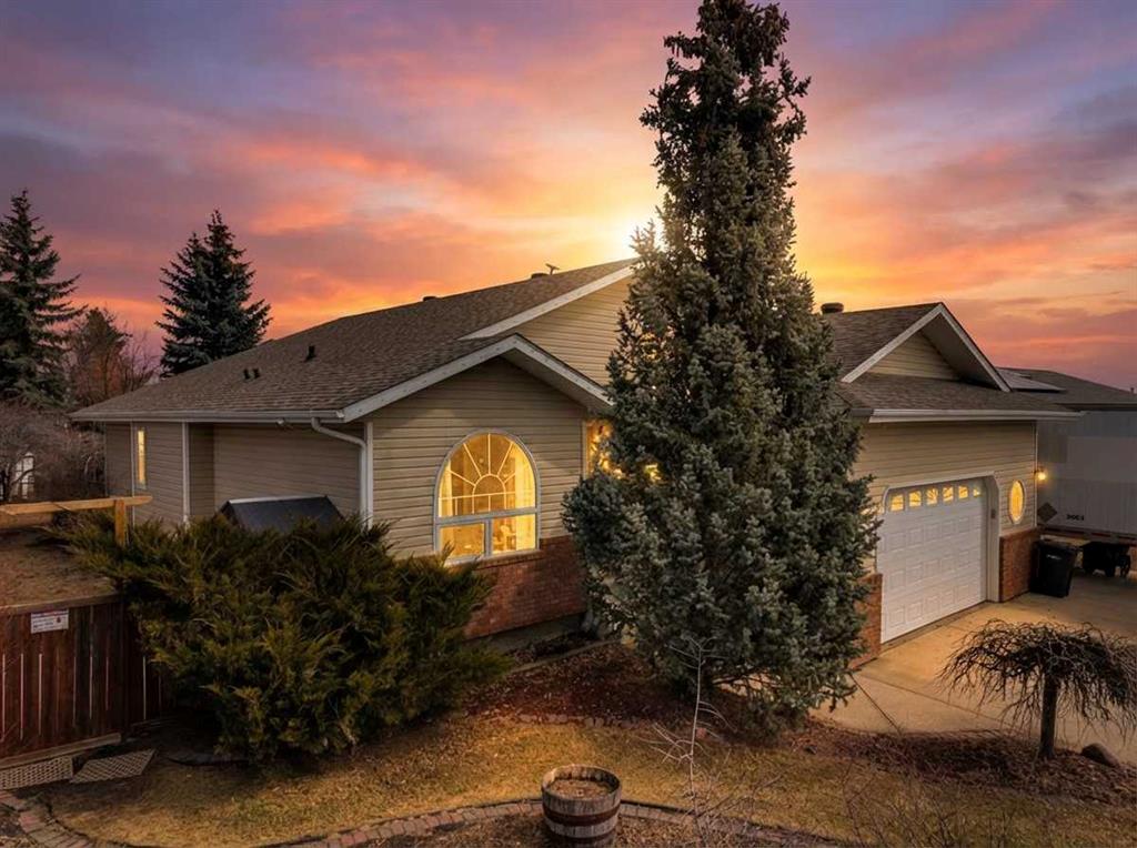 Picture of 5508 49 Avenue , Alix Real Estate Listing