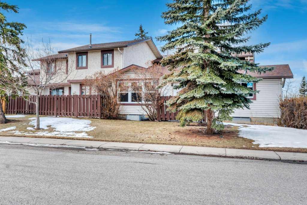 Picture of 8, 75 Templemont Way NE, Calgary Real Estate Listing