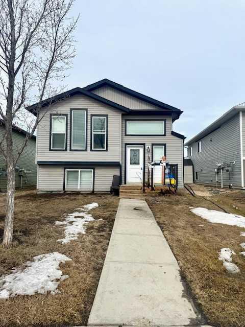 Picture of 7306 114 Street , Grande Prairie Real Estate Listing
