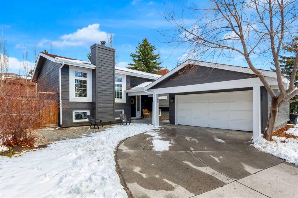 Picture of 40 Deermont Road SE, Calgary Real Estate Listing
