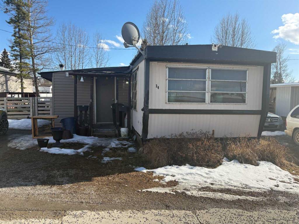Picture of #34, 5311 60 Street , Rocky Mountain House Real Estate Listing