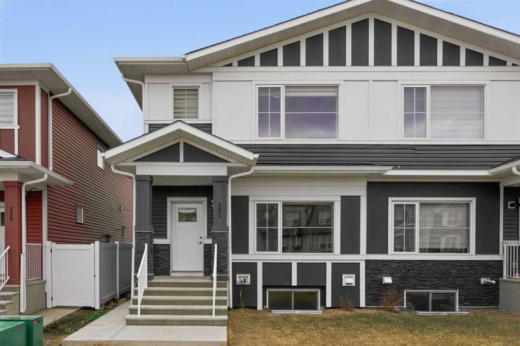 Picture of 592 Dawson Drive , Chestermere Real Estate Listing