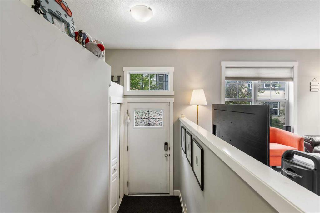Picture of 319 Mckenzie Towne Square SE, Calgary Real Estate Listing