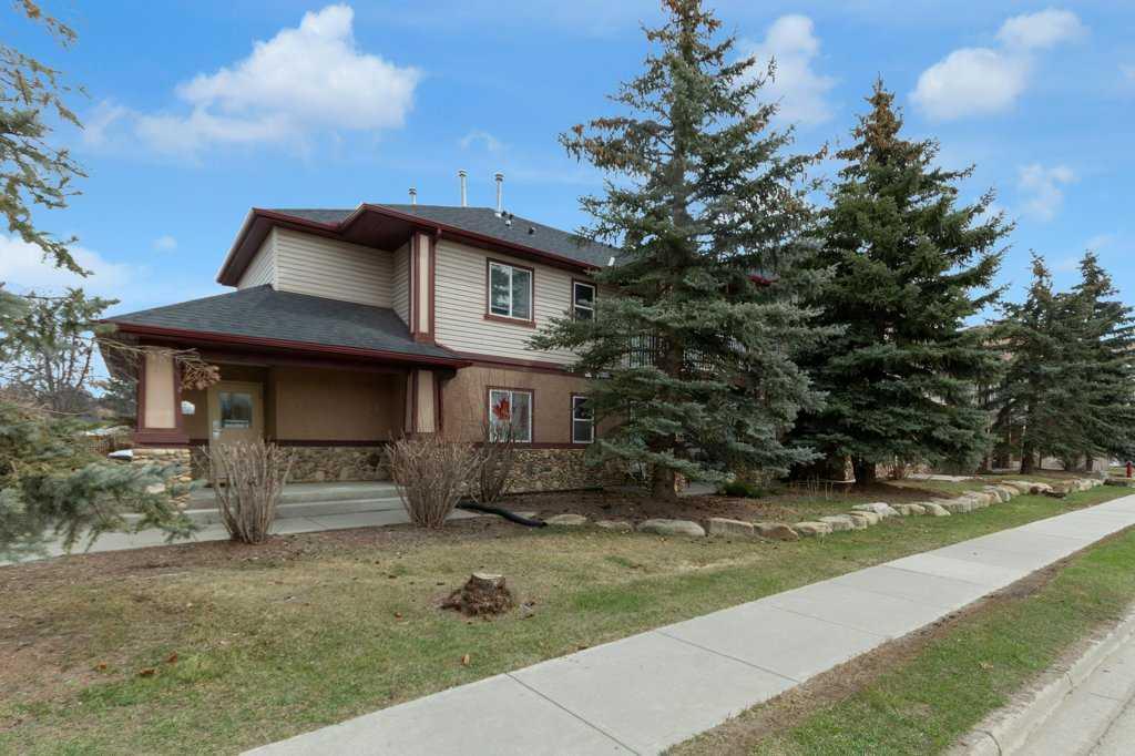 Picture of 23, 170 N Railway Street , Okotoks Real Estate Listing