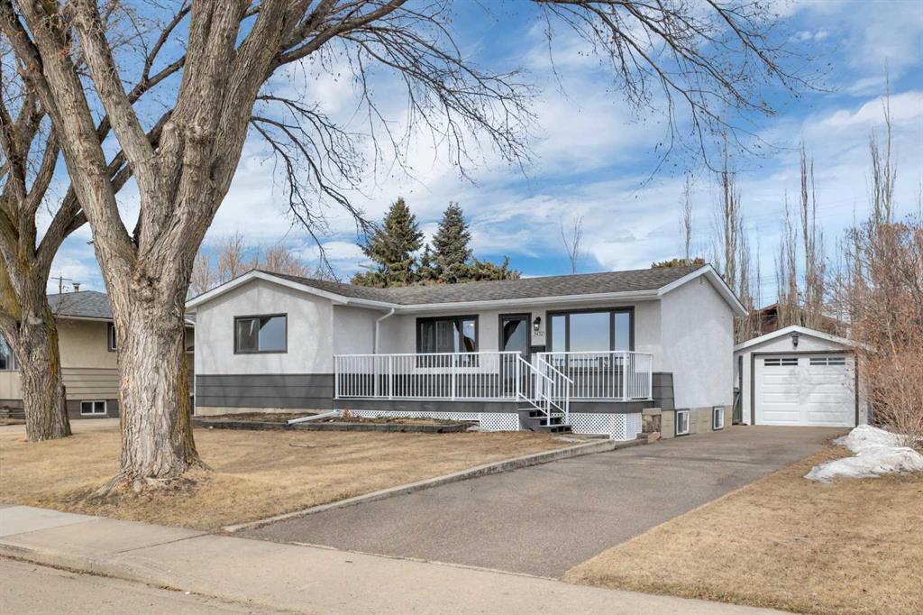 Picture of 5432 46 Avenue , Lacombe Real Estate Listing