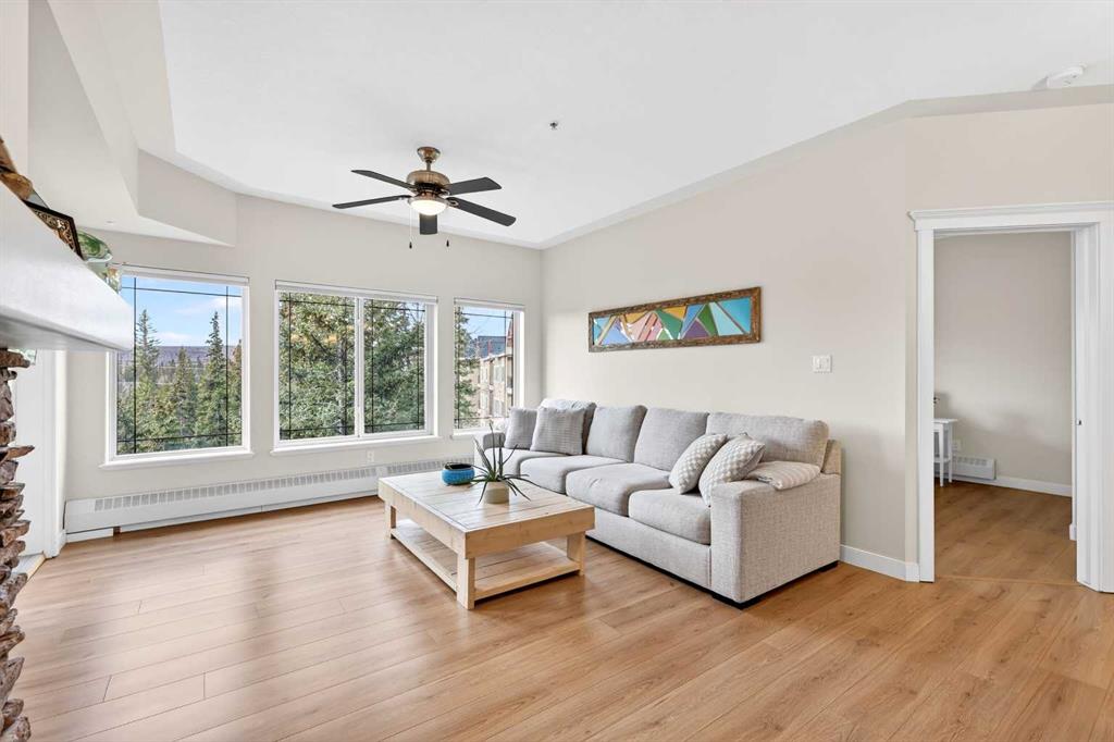 Picture of 519, 10 Discovery Ridge Close SW, Calgary Real Estate Listing