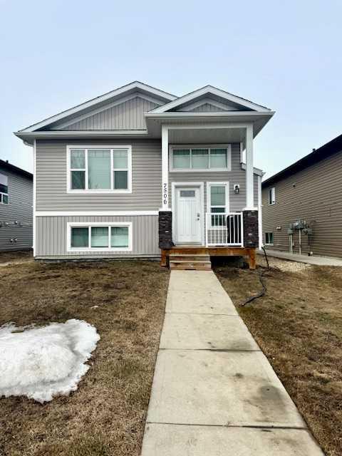 Picture of 7506 114 Street , Grande Prairie Real Estate Listing