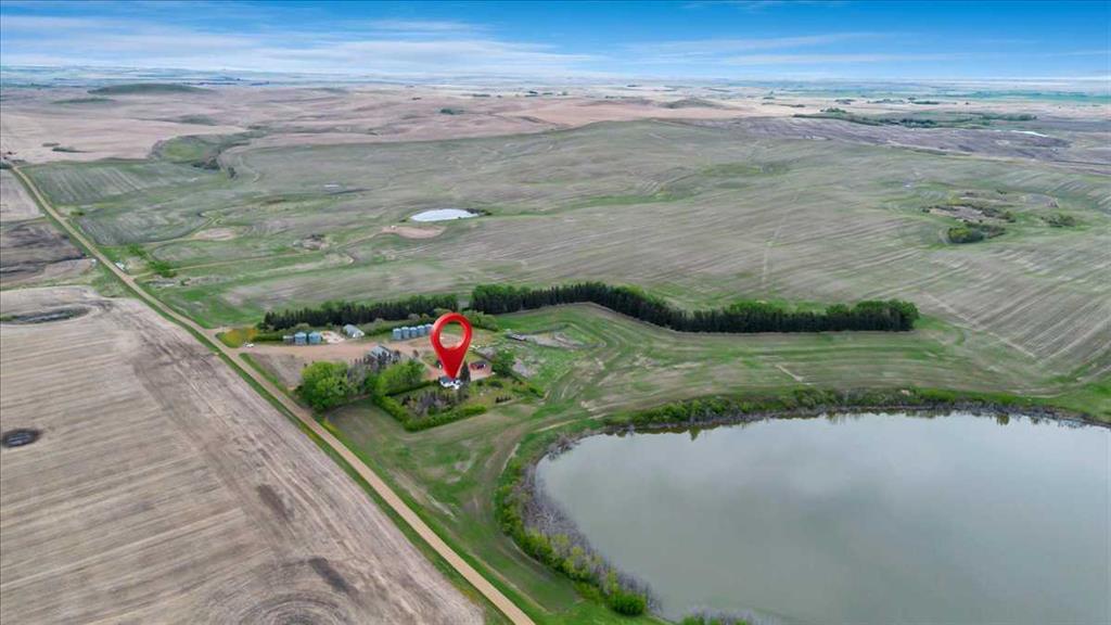 Picture of 204069 Township Road 262  , Rural Wheatland County Real Estate Listing