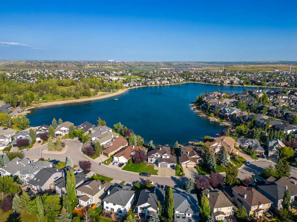 Picture of 311 Chaparral Ravine View SE, Calgary Real Estate Listing