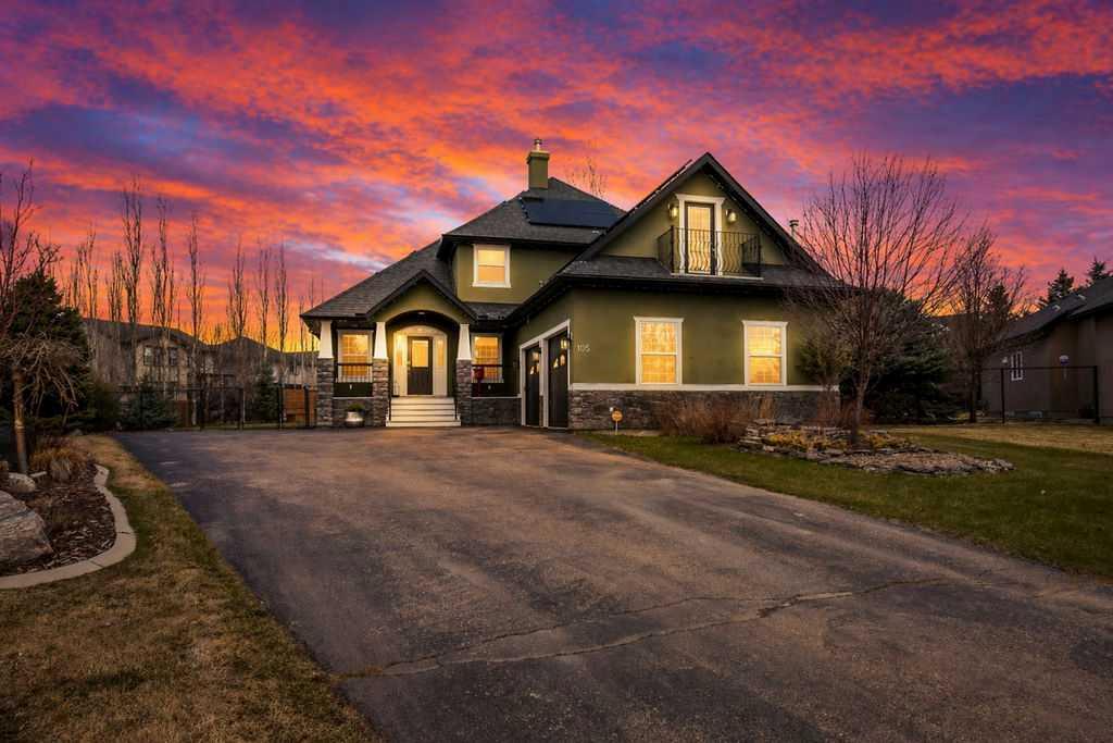 Picture of 105 Lang Place , Okotoks Real Estate Listing