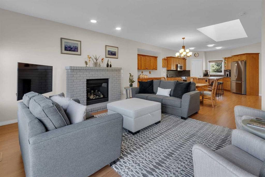 Picture of 7, 925 Imperial Drive SE, Diamond Valley Real Estate Listing