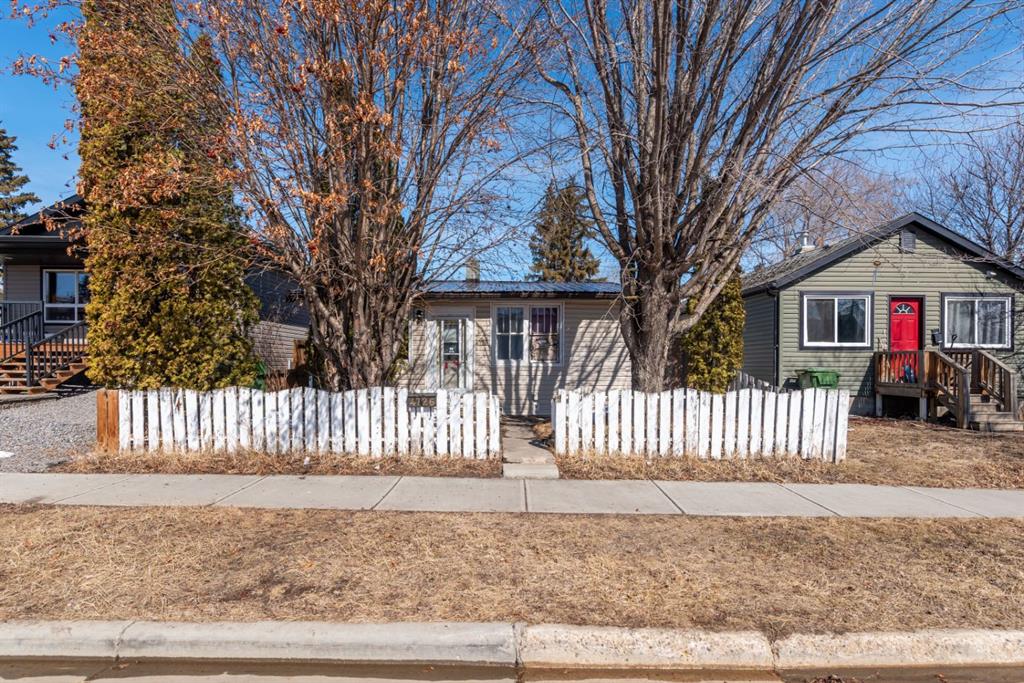 Picture of 4726 49 Street , Lloydminster Real Estate Listing