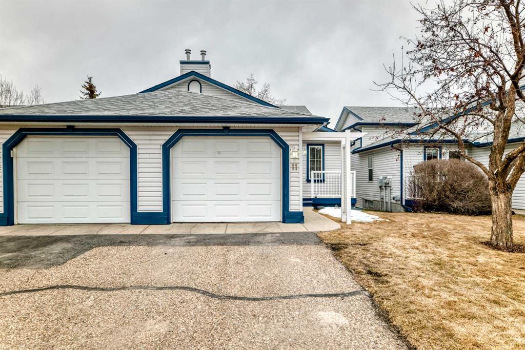 Picture of 11, 33 Stonegate Drive NW, Airdrie Real Estate Listing