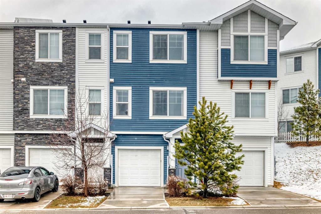 Picture of 1302 Jumping Pound Common , Cochrane Real Estate Listing