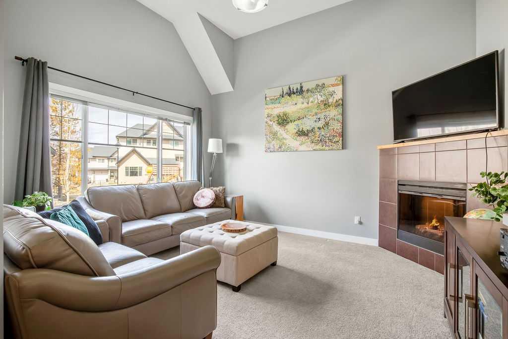 Picture of 72 Cimarron Vista Gardens , Okotoks Real Estate Listing