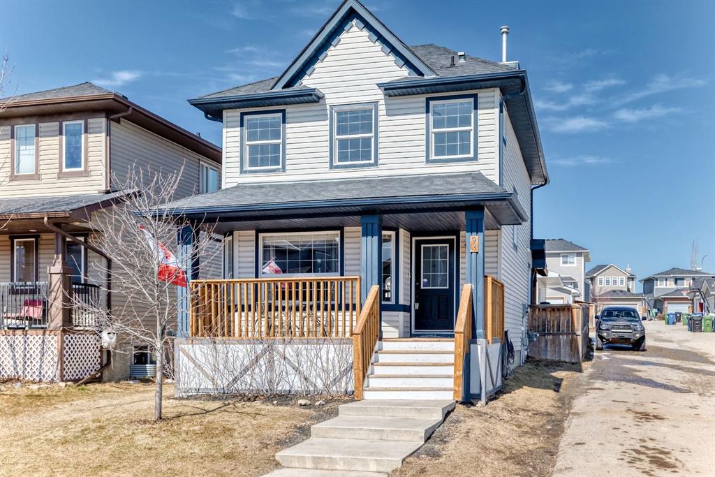 Picture of 93 Evansford Circle NW, Calgary Real Estate Listing