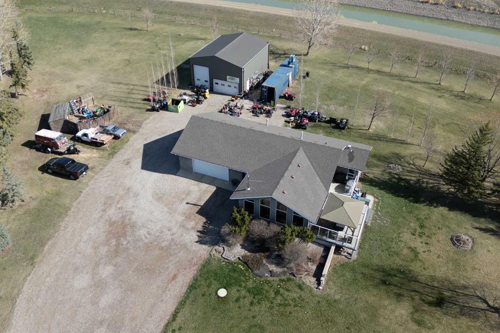 Picture of 80061 Range Road 205  , Rural Lethbridge County Real Estate Listing