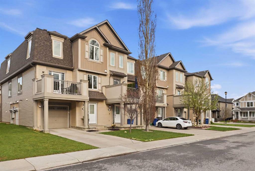 Picture of 52 Windstone Green SW, Airdrie Real Estate Listing
