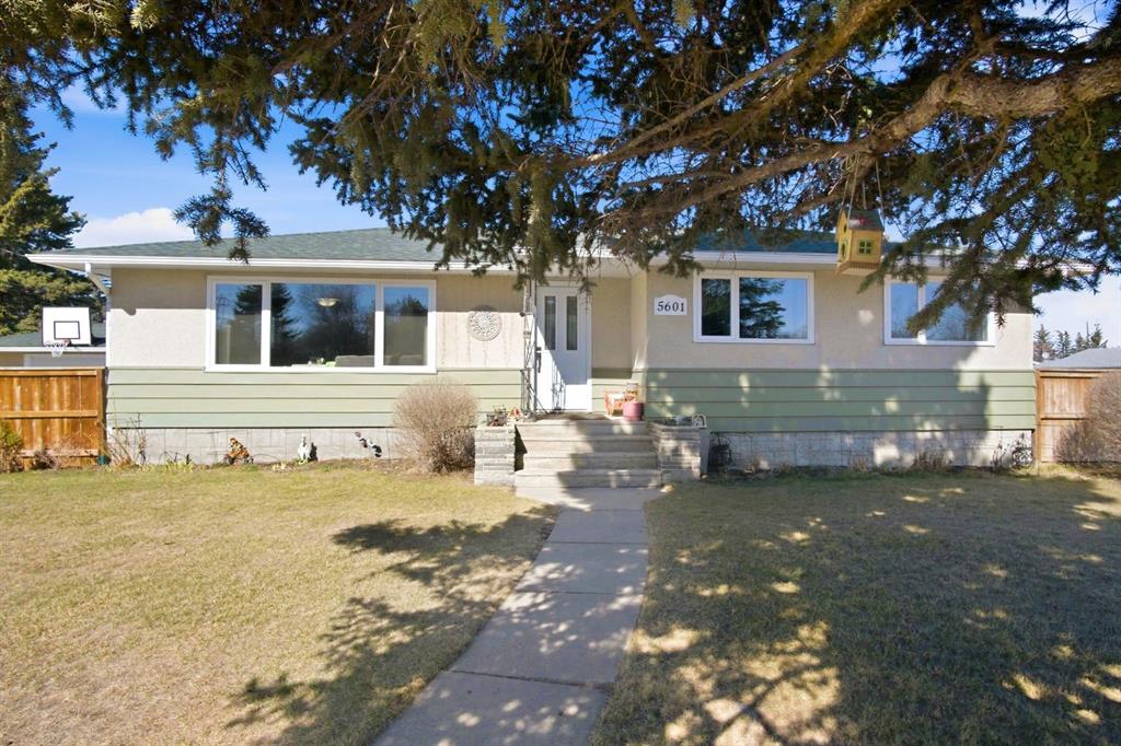 Picture of 5601 51 Street , Olds Real Estate Listing