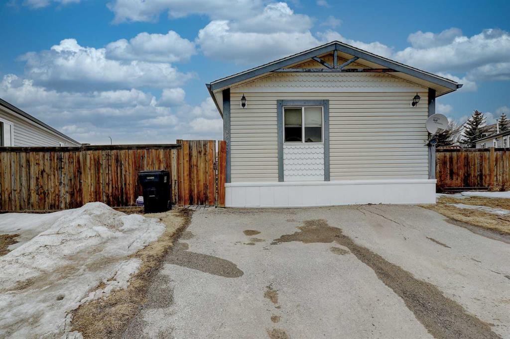 Picture of 8930 89St  , Grande Prairie Real Estate Listing