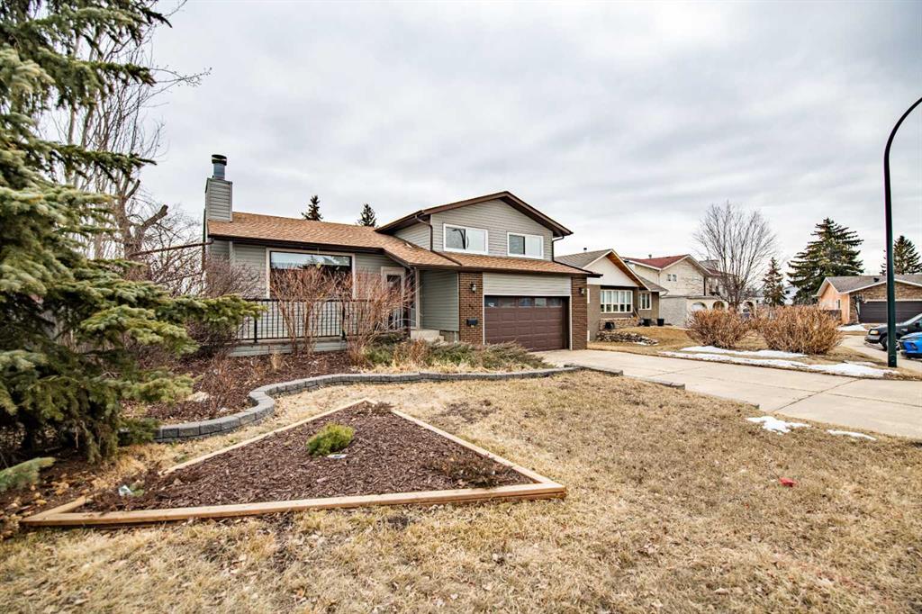 Picture of 44 Norwest Close , Red Deer Real Estate Listing