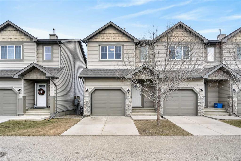 Picture of 501, 620 Luxstone Landing SW, Airdrie Real Estate Listing