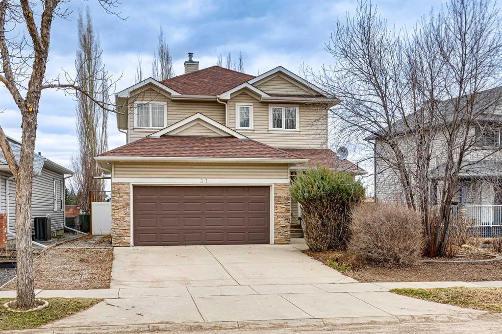 Picture of 37 Cimarron Trail , Okotoks Real Estate Listing