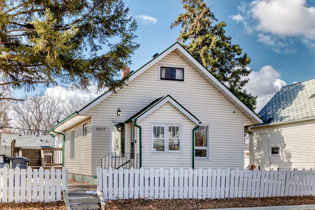 Picture of 5017 54 Ave  , Ponoka Real Estate Listing
