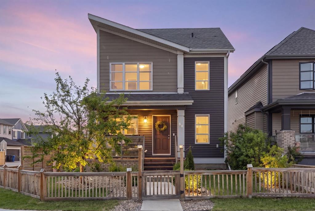 Picture of 88 Copperpond Park SE, Calgary Real Estate Listing