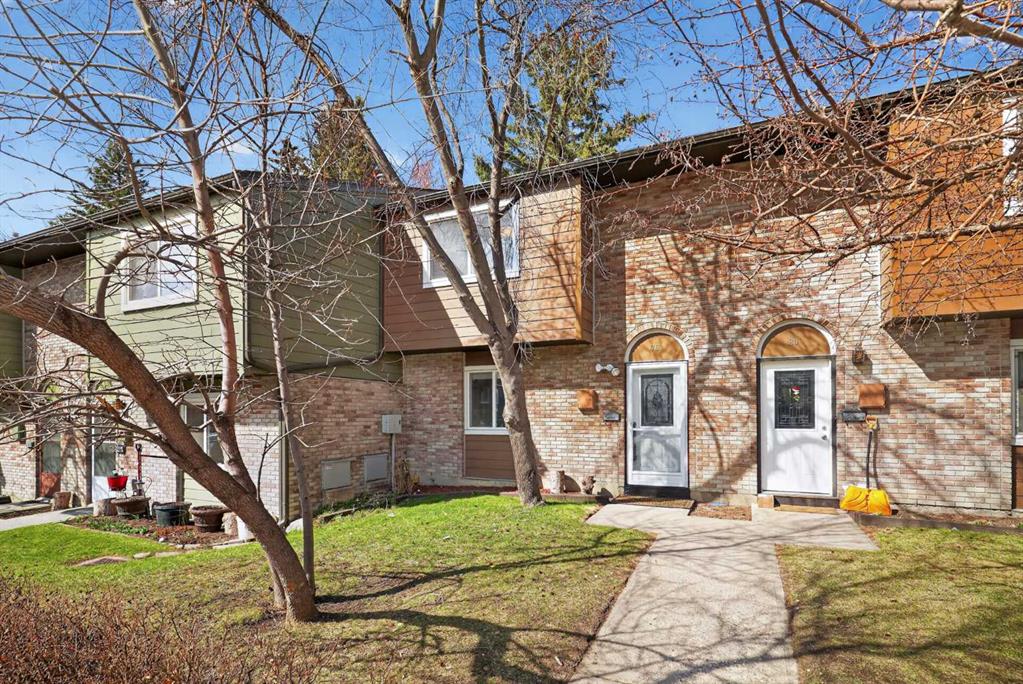 Picture of 79, 210 86 Avenue SE, Calgary Real Estate Listing