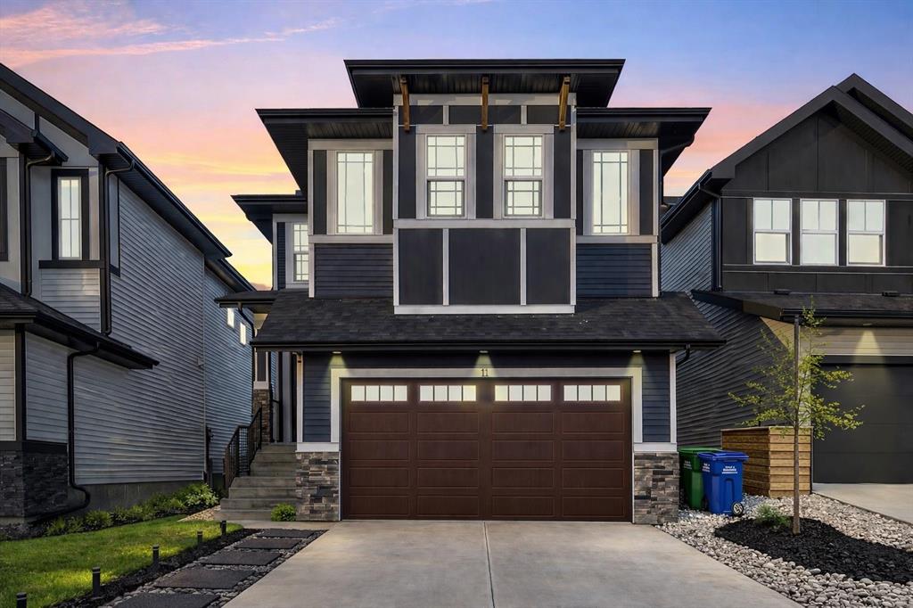 Picture of 11 Heritage Circle , Cochrane Real Estate Listing