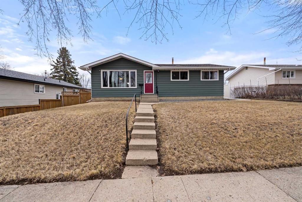 Picture of 6203 48B Avenue , Camrose Real Estate Listing
