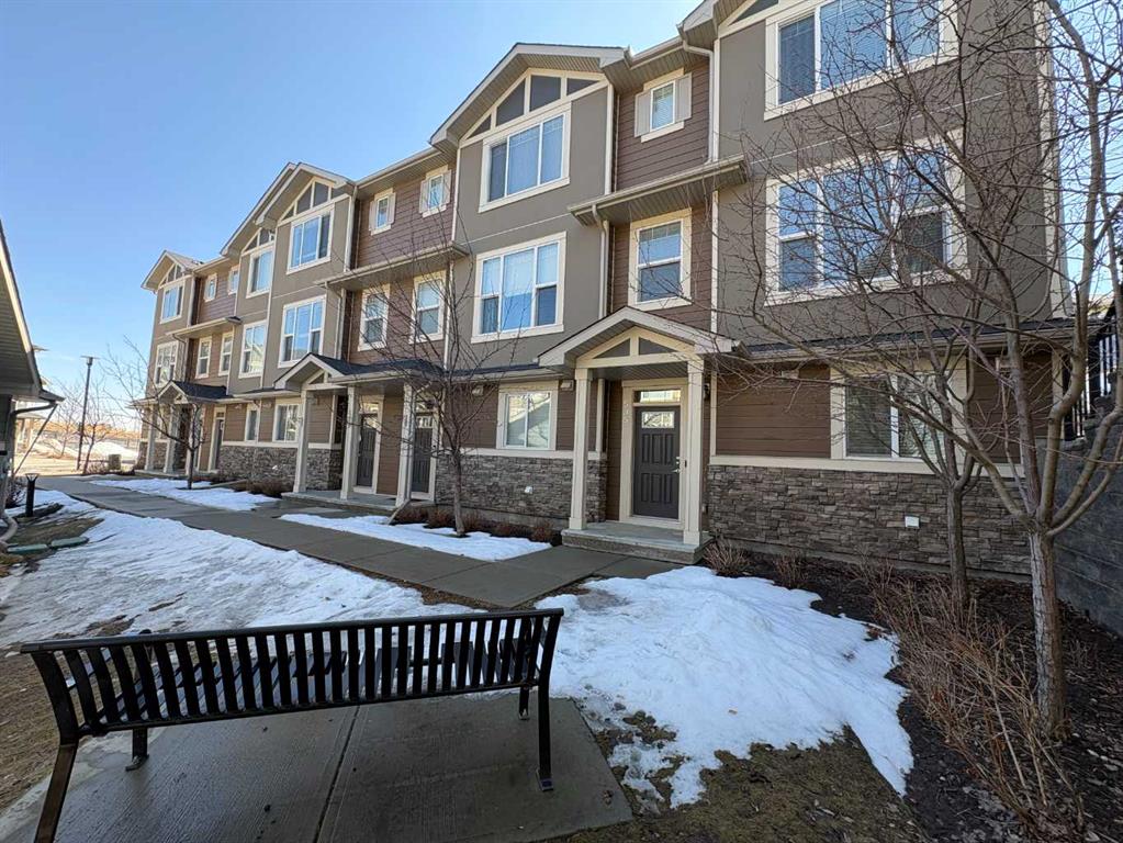 Picture of 535 Panatella Walk NW, Calgary Real Estate Listing