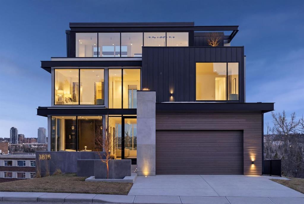 Picture of 1815 11 Avenue NW, Calgary Real Estate Listing