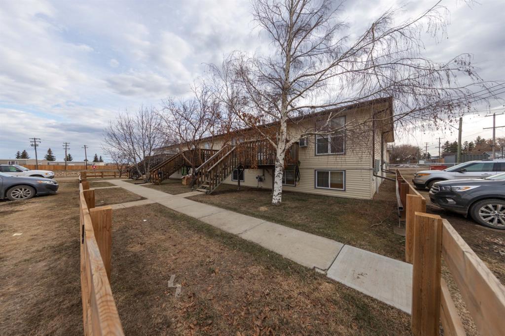 Picture of 8, 5219 57 Street , Lloydminster Real Estate Listing