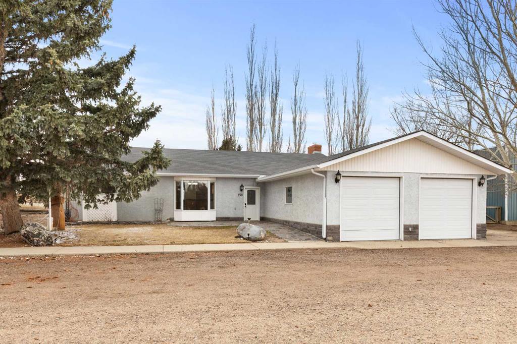 Picture of 150 Chudleigh , Etzikom Real Estate Listing