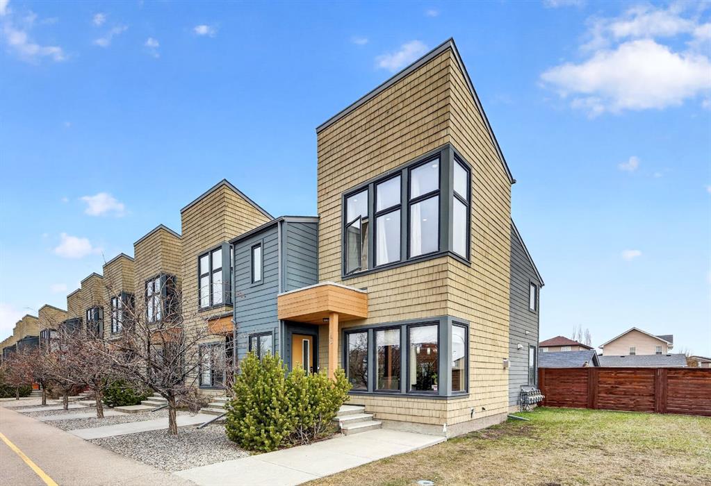 Picture of 180 Walden Gate SE, Calgary Real Estate Listing