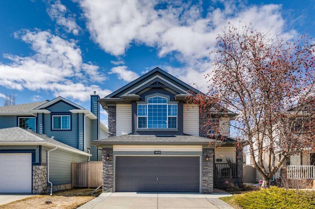 Picture of 18519 Chaparral Manor SE, Calgary Real Estate Listing