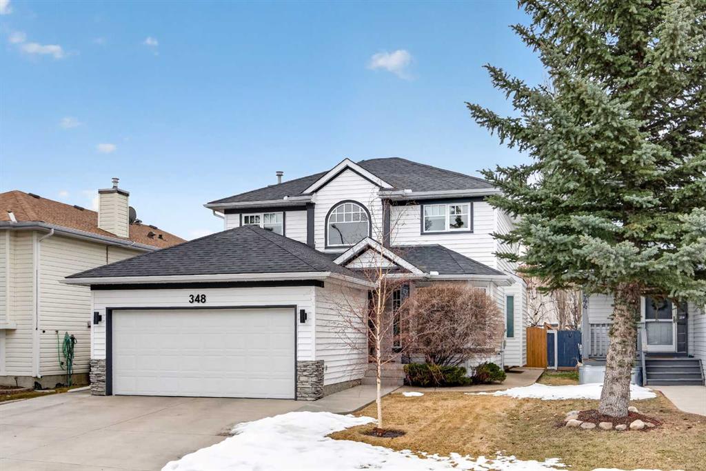 Picture of 348 Woodside Circle NW, Airdrie Real Estate Listing