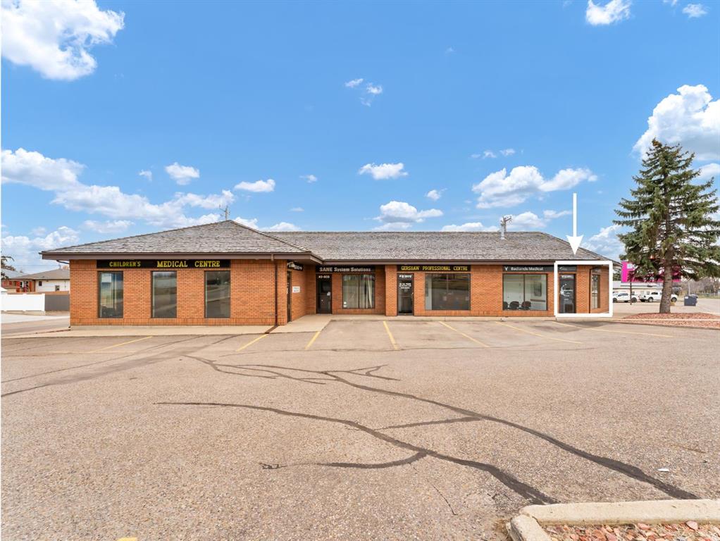 Picture of 4, 809 Bullivant Crescent SW, Medicine Hat Real Estate Listing