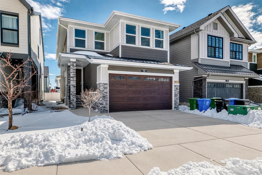 Picture of 16 West Grove Link SW, Calgary Real Estate Listing