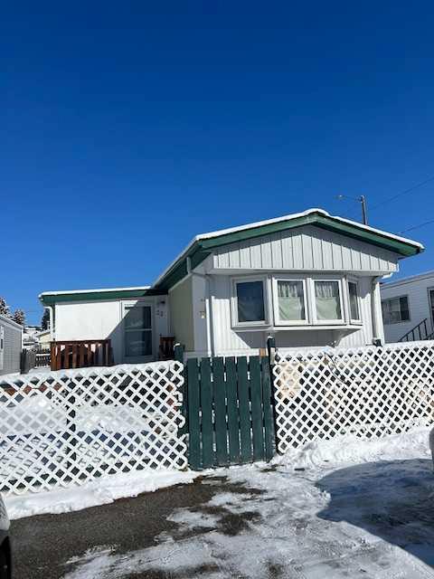 Picture of 22, 5411 50 Avenue , Rocky Mountain House Real Estate Listing
