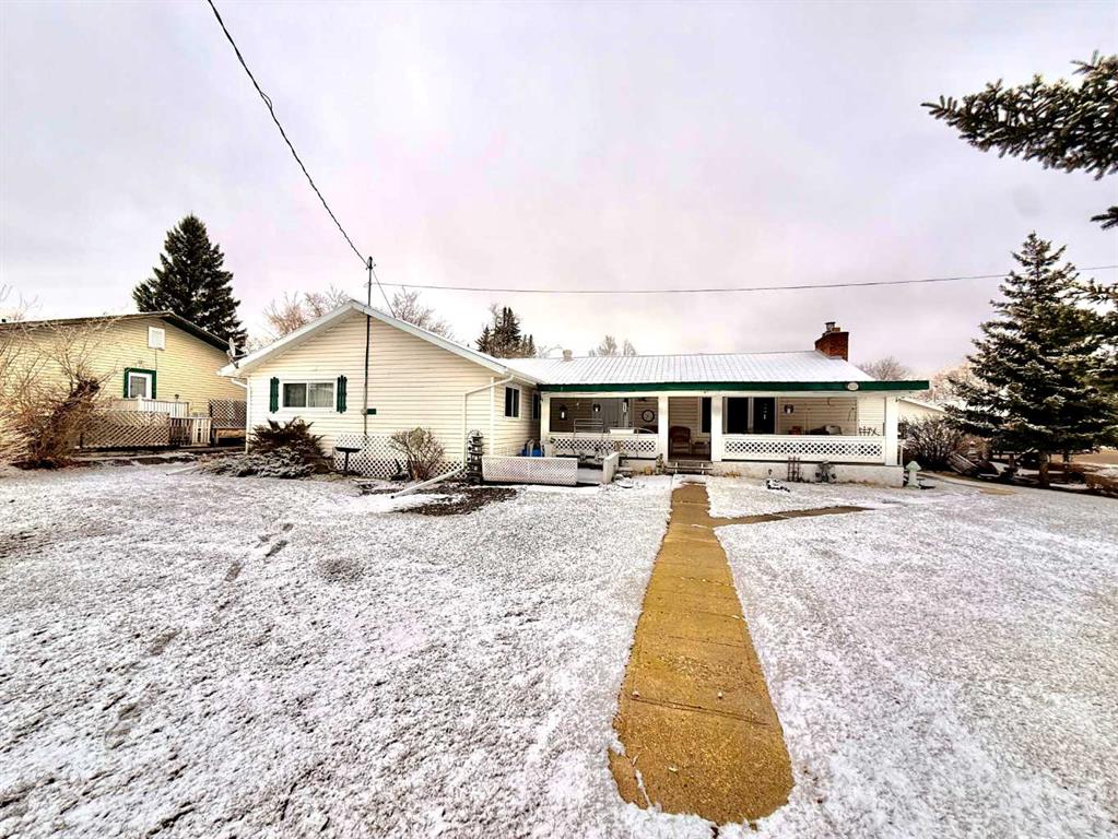 Picture of 5111 49 Street , Irma Real Estate Listing
